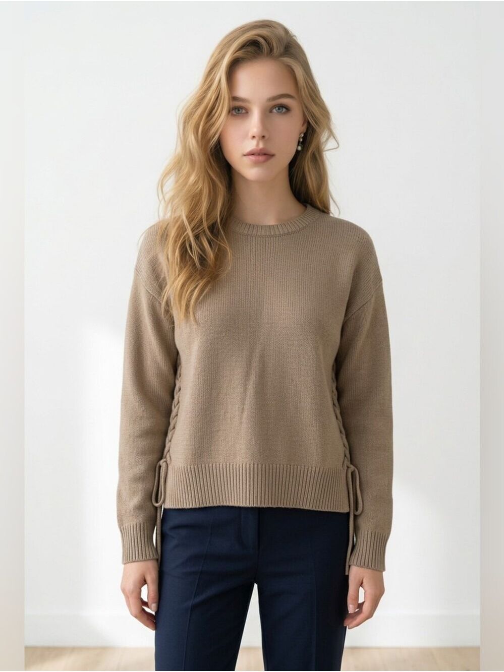 VINCE Crewneck Side-Tie Cashmere Sweater in Taupe